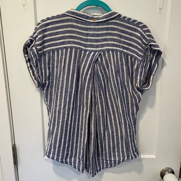 Thread & Supply Blue and White Striped Shirt Linen blend size small - Picture 2 of 7